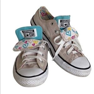 Converse Hearts low tops double tongue Sneakers size 3 girl EUC